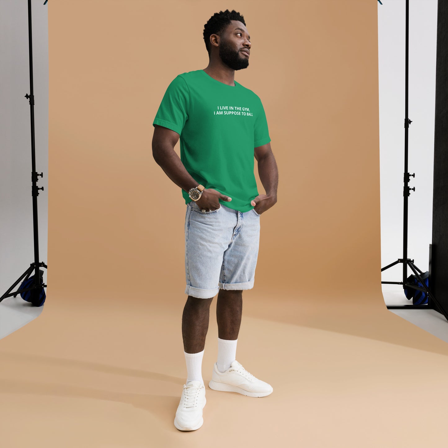 I LIVE IN THE GYM, I AM SUPPOSE TO BALL Unisex t-shirt