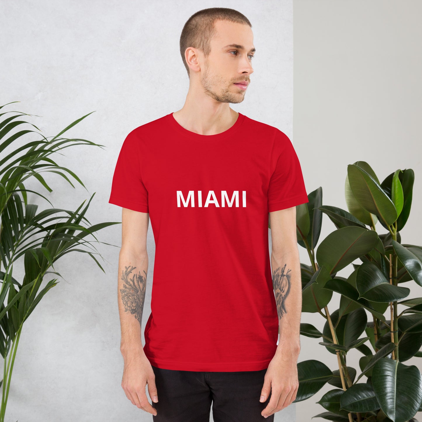 MIAMI Unisex t-shirt